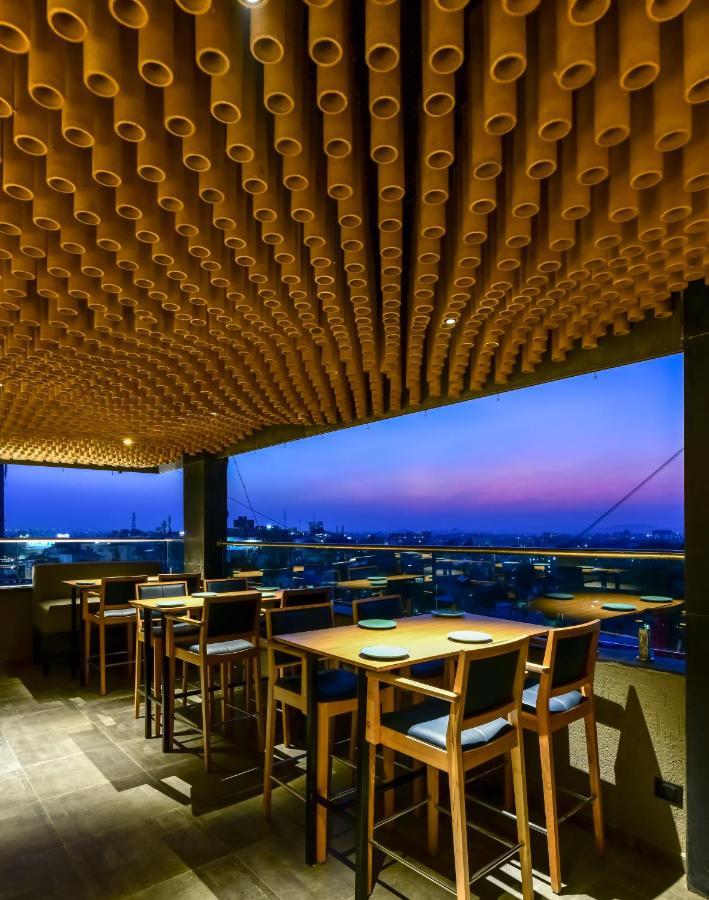 Regenta Place Raysons Kolhapur Exterior photo
